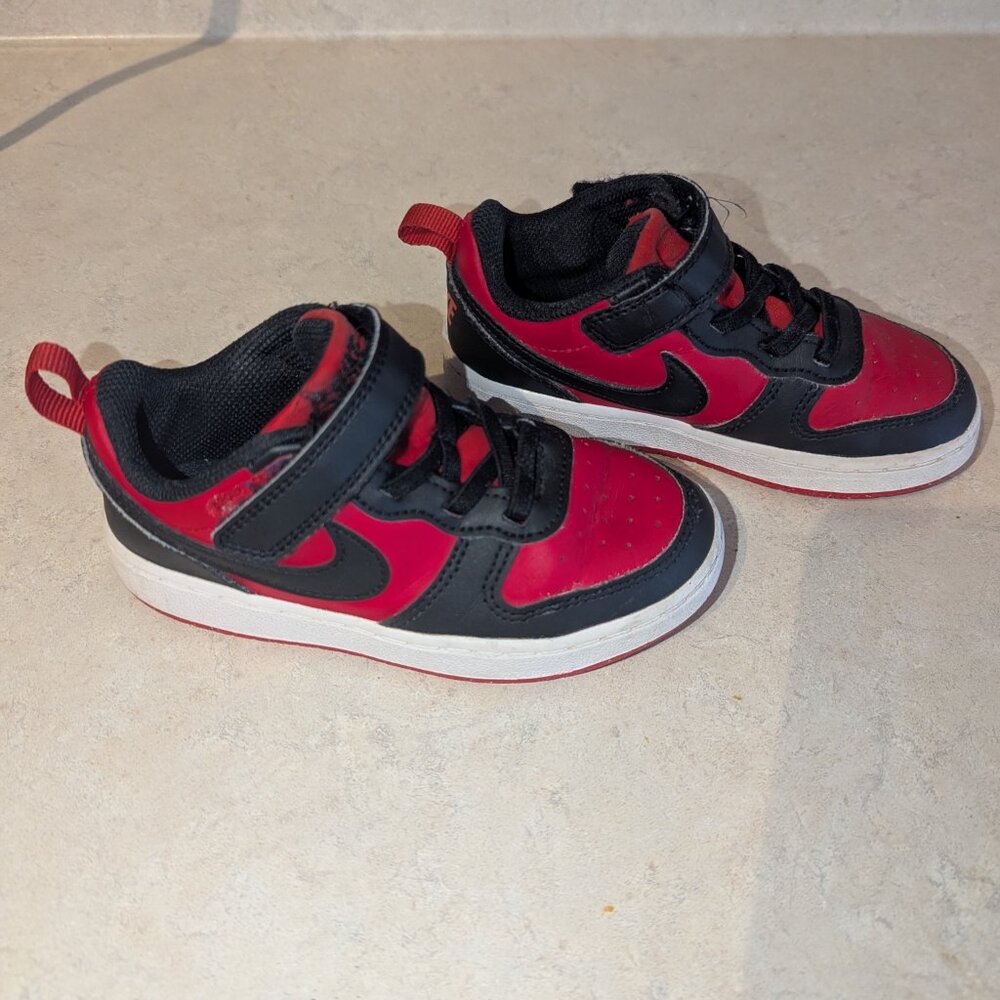 Nike - Toddler SZ 9C